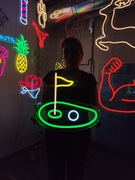 Minigolfa Neon Napisy LED. Gra w Golfa Napisy Świetlne.