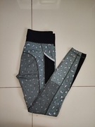 Bryczesy legginsy jeździeckie PK 34 zielone w centki