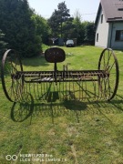 Zgrabiarka do siana konna. 