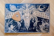 Tablica Ouija Rękodzieło – Klimatyczna Drewniana Deska Spirytystyczna