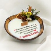 Świeca w kokosie „Babcia Widzi Sercem”/ Prezent na Dzień Babci