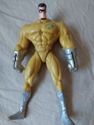 Figurka kopia Robina z uniwersum DC Comics żółta zbroja