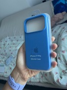 Case iPhone 17 pro blue niebieskie etui silikonowe nowe logo plecki