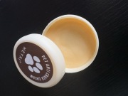 Balsam do łap dla kotów i psów.