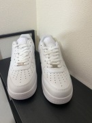 Nike air force 1 white