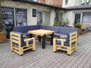Zestaw drewniany mebli ogrodowych 