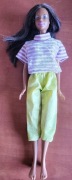 Lalka a'la barbie + ubranko.
