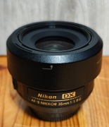Nikon Nikkor 35 mm 1.8 stan bardzo dobry 