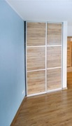 Drzwi przesuwne do szafy