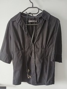 House, Czarna koszula damska na krótki rękaw z paskiem, rozmiar L