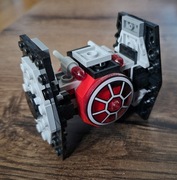 Lego Star Wars 75194 Myśliwiec TIE Najwyższego