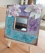  Ręcznie zdobione lusterko decoupage z łańcuszkiem – unikat