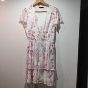 Sukienka MOHITO wyjściowa i codzienna 