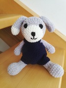 piesek w spodenkach, maskotka, szydełko