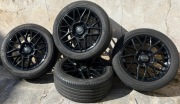 Felgi aluminiowe 18x8J 5x160 firmy 1AV z oponami Firestone Roadhawke