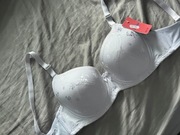 Biały biustonosz Linaise 70D