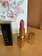 Szminka Luxe Polished Rose nowa szybka wysyłka