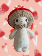 Ręcznie robiony pluszak Pan Grzybek na szydełku