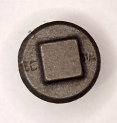 Korek czarny 1 1/4" GZ żeliwny Huta Zawiercie