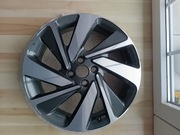 FELGA TOYOTA AYGO stan jak nowa R18 x 5J ET40