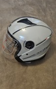 Kask motocyk skuter roz XL obw głowa 62cm szyba