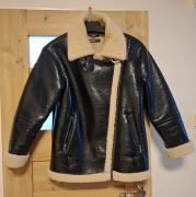 Kurtka z korzuszkiem