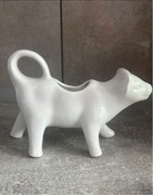 Porcelanowa krowa z Szwecji