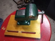 Imadło ślusarskie obrotowe