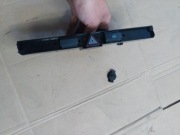 PRZEŁĄCZNIK ŚWIATEŁ AWARYJNYCH OPEL ASTRA III H 1.