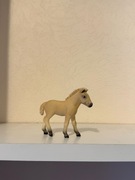 Kolekcjonerska figurka koń Schleich źrebak fiordzki