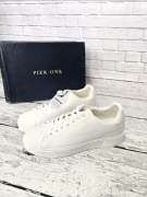 Pier One sneakersy r. 44
