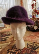 Kapelusz damski fioletowy