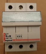 Rozłącznik bezpiecznikowy 3P 10x38mm RB338 005838