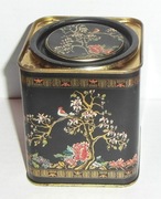 HERBATA - STARA PUSZKA PUDEŁKO PO HERBACIE - METAL