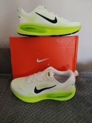 Nike Vomero 18 Rozmiar 45 