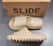 Klapki Adidas x YEZZY. rozmiar 44, ( 28cm )