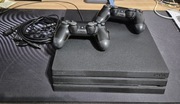 Playstation 4 pro + 2 oryginalne pady