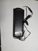 Słoneczna ładowarka akumulatora samochodowego