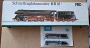 Lokomotywa parowóz  BR 01 z tendrem olejowym skala H0 PIKO