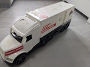 Duża Ciężarówka TIR Ambulans - Solidna Zabawka WADER 36210