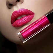 Pomadka do ust w płynie DIAMOND LIP TINT 10 INGLOT