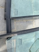 Szyba szyby + uszczelki prawy tył tylne prawe Renault Grand Modus lift