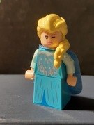 Lego Minifigurka Kraina Lodu Elsa