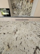 Blaty Kuchenne Łazienkowe Z Konglomeratu Granitowe