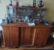 Kredens drewniany w bardzo dobrym stanie