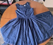 Sukienka z koła z cekinami do 170