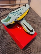 Nike Phantom GT2 Club TF