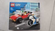 LEGO Motocykl policyjny – pościg za samochodem  60392