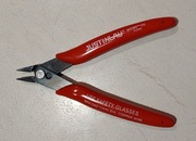 Szczypce precyzyjne boczne cążki obcinaczki Czerwone