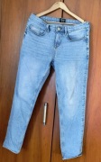Męskie spodnie jeansowe CROPP Regular – Rozmiar 30/32